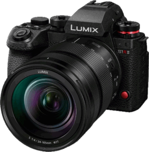 Noleggio Panasonic Lumix S1R II Mirrorless Camera da 44,3 MP e 8.1K con ottica 24-105mm f/4 Macro O.I.S
